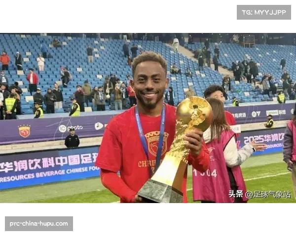 上海海港遭遇重大挑战：加布里埃尔右膝髌骨肌腱断裂赛季报销，卫冕前景堪忧